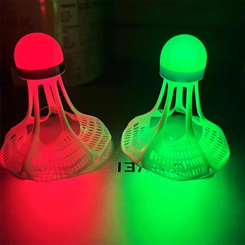 Glow-In-The-Dark Windproof Bad - Feather Shuttlecock 评论和价格