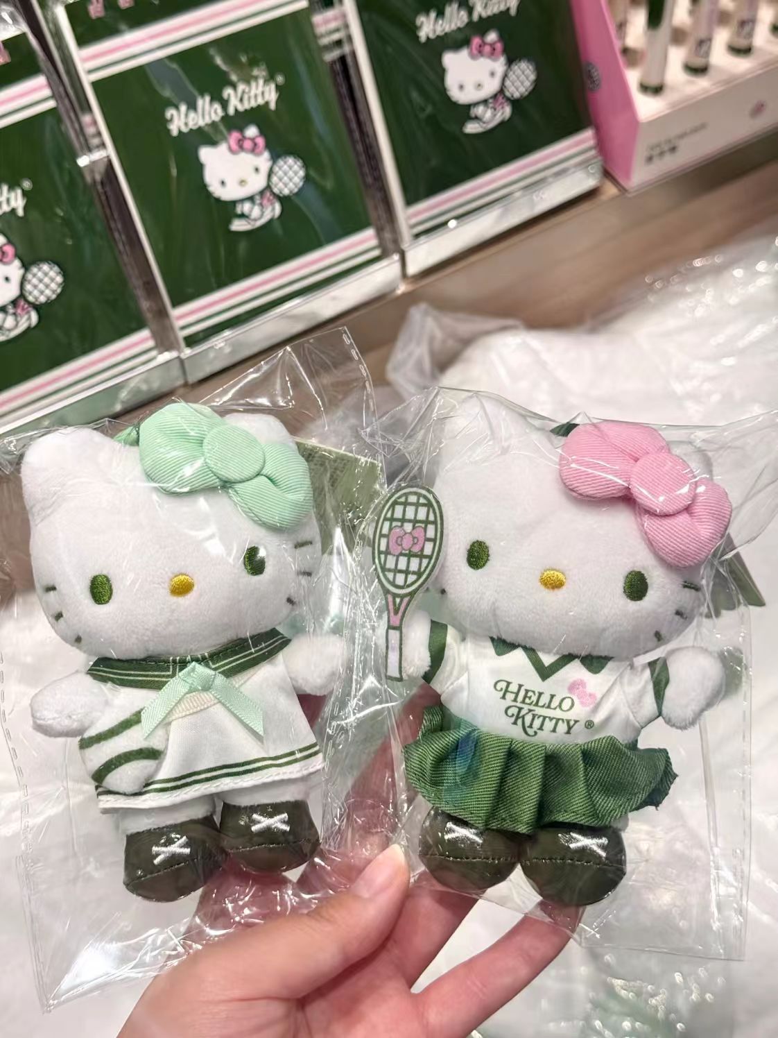 Sanrio Hello Kitty Tennis Diar - Badminton Bag 评论和价格